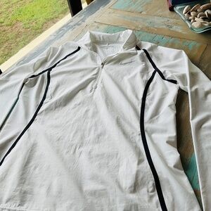 Nike golf top